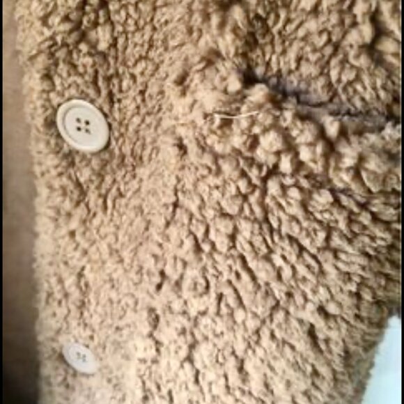 Brand new Size large teddy bear sweater jacket - Picture 4 of 6